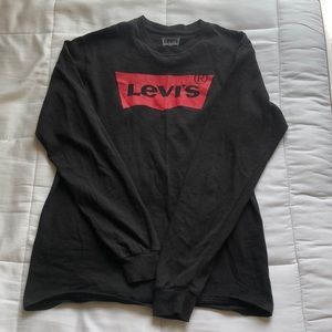 Levi’s Long Sleeve T-shirt